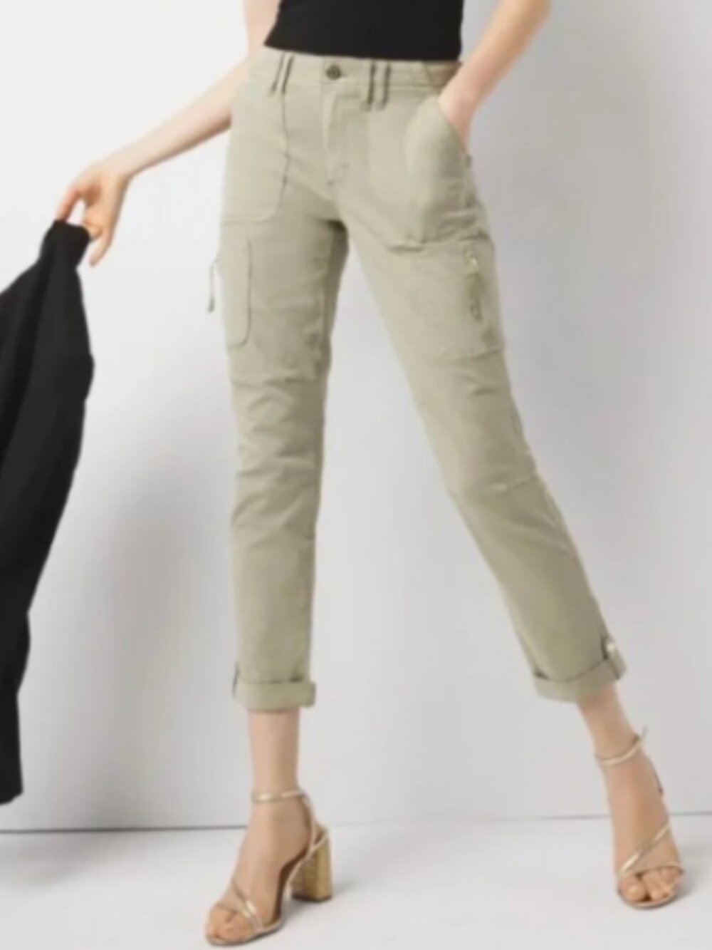 WHBM Pret A Pedi Mid Rise Straight Crop Cargo Pants 4